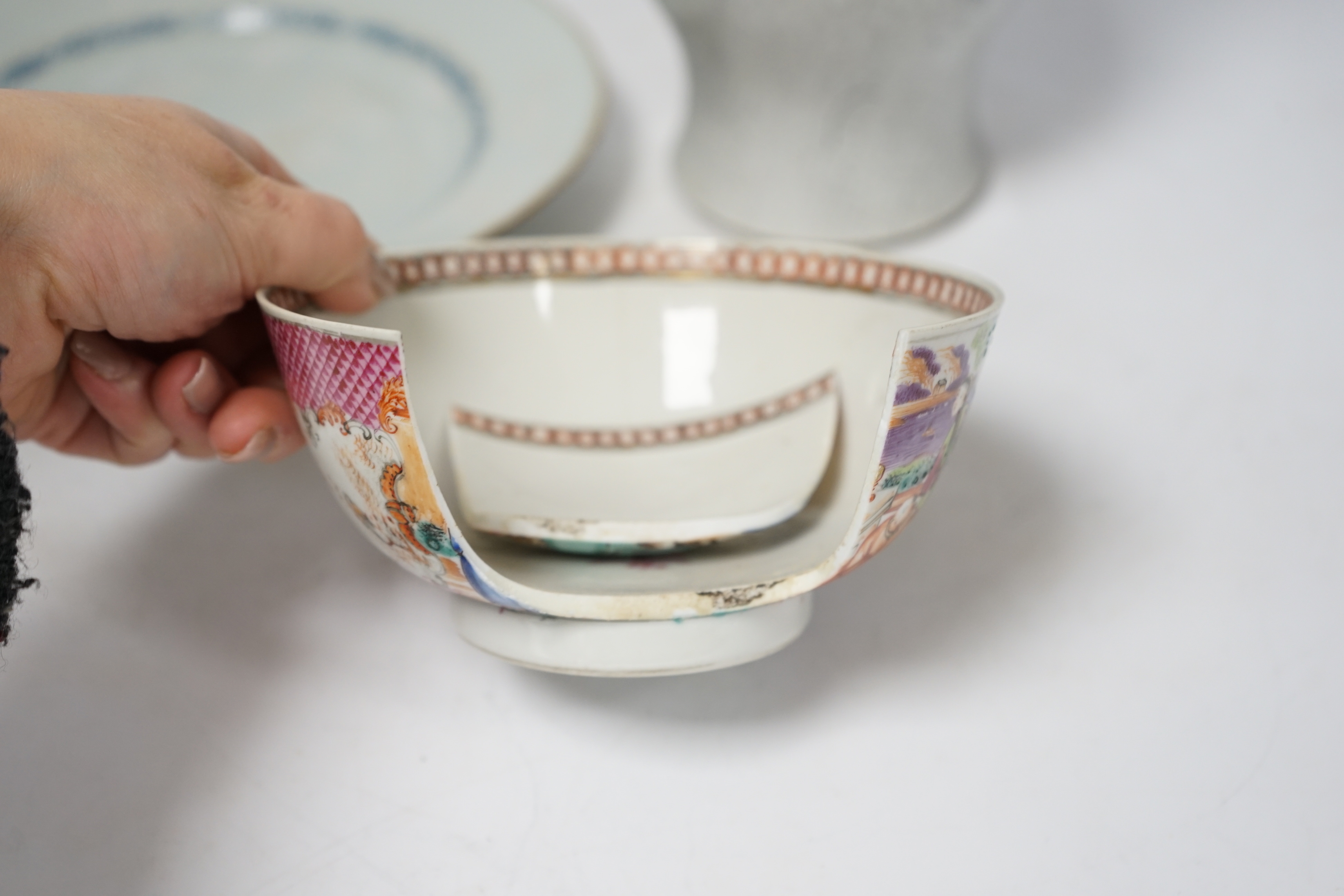 An 18th century Chinese export plate, mandarin pattern bowl (a.f) and a crackle glazed vase, 25cm